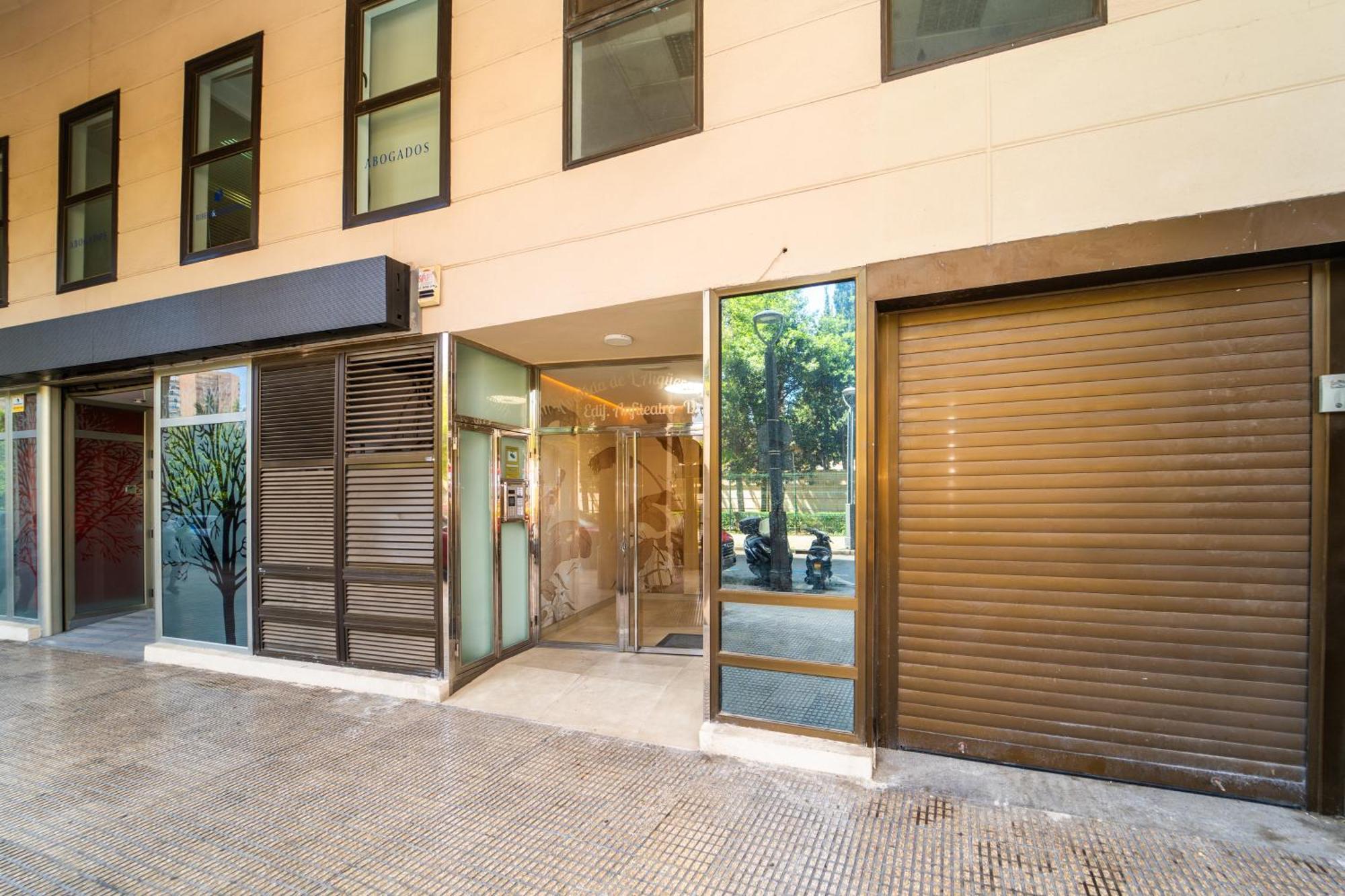 Apartamentos Anfiteatro Prime Μπένιντορμ Εξωτερικό φωτογραφία